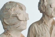 DAFT PUNK Ohne Masken als Sperrholz-Skulptur