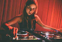 Hyperaktivist – Grand Jeté Podcast