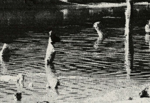 Trux: EP-Premiere von „Untitled“