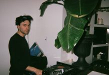 Ex-Terrestrial: Trackpremiere von „Current Location” Ex-Terrestrial Promo Bild