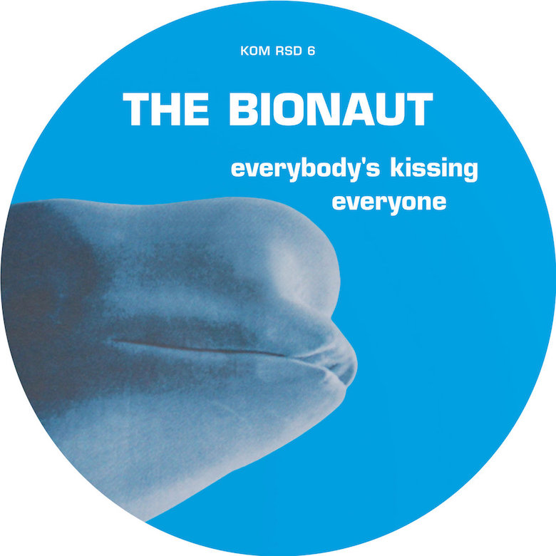 The Bionaut – Everybody's Kissing Everyone (Kompakt)
