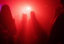 Vogtland: Polizei löst illegale Techno-Party auf