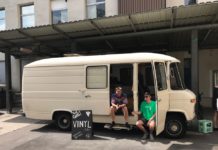 The Ghost: Berliner Platten-Van schließt seine Türen