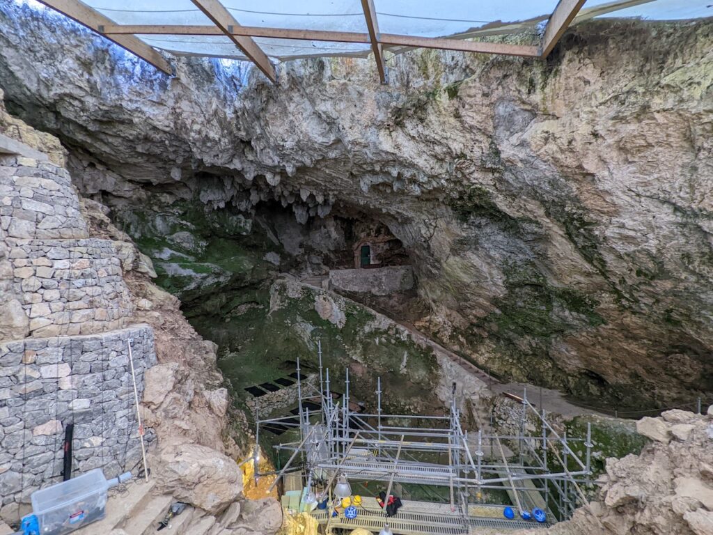 In diesen neolithischen Höhlen im Norden Spaniens wurden die ältesten Pferdedarstellungen entdeckt (Foto: unbekannt)
