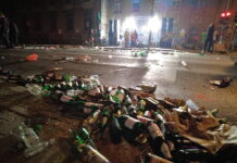 Anti-A100-Aktivist Tobias Trommer: „Es wird Zeit, dass Clubs Verantwortung übernehmen” Die Hinterlassenschaften des Demoraves im vergangenen September (Foto: a100stoppen.de)