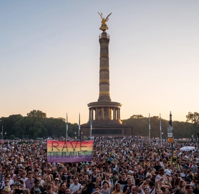 Rave The Planet 2023 (Foto: Sebastian Wischmann / Instagram)