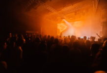 Lunchmeat 2024: Prager Festival kündigt Line-up an Samstagabend in der Nationalgalerie Prag beim Lunchmeat 2023 (Foto: Jakub Dolezal)