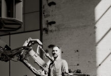 Nik Nowak: „Wir befinden uns inmitten eines globalen Informationskriegs” Nik Nowak (Foto: Hinata Ishizawa)