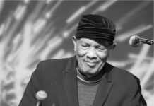Roy Ayers: Jazzfunk-Pionier verstorben Roy Ayers auf dem Glastonbury 2019 (Foto: Edwardx/Wikipedia)