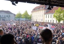 Tödlicher Polizeieinsatz in Oldenburg: Bundesweite Proteste gegen Polizeigewalt und Rassismus