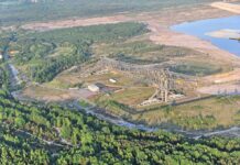 Brandenburg: Illegale Technoparty in Tagebau aufgelöst Tagebau Klettwitz Nord by Ra Boe Wikipedia