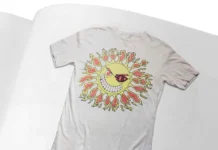 Klasse Wrecks: Fotobuch über Rave-T-Shirts aus den Neunzigern veröffentlicht