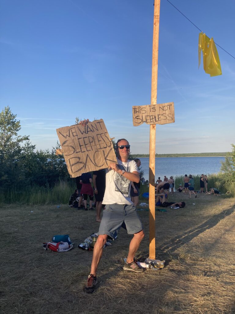 Die Streichung des Sleepless Floors ab 2022 wurde nicht von jedem wohlwollend aufgenommen (Foto: Pia Wamsler)