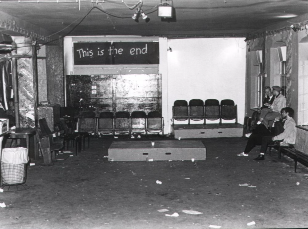 „This is the end“: Die letzte Party 1986 im Schwuz in der Kulmer Straße (Foto: Archiv Schwuz)