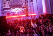 Amsterdam Dance Event 2025: In einem Wust von „shiny happy people” aufgehen