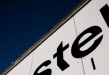 Stellwerk: Schweizer Club sagt Party wegen rassistischer WhatsApp-Nachrichten ab