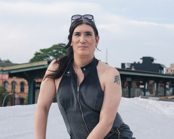 Clarisa Kimskii (Photo credit: Sunsaire)