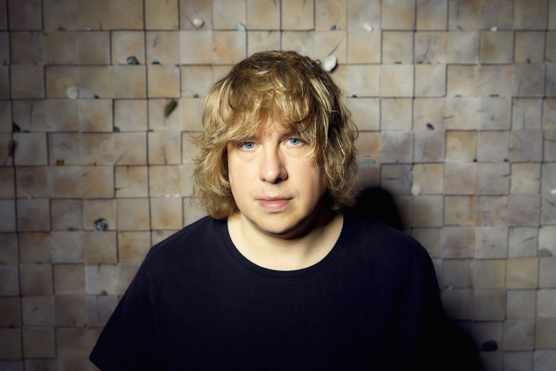 Dominik Eulberg Header by Natalia Luzenko