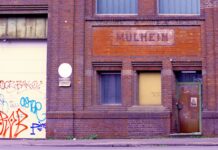 Das Kollektiv krakeele aus Köln: „Ein Club ohne Chefs und Investor:innen – und vor allem ohne Angst, verdrängt zu werden”