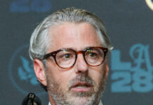 Epstein Files: Entertainmentmogul Casey Wasserman unter Druck Casey Wasserman, hier zu sehen in seiner Funktion als Vorsitzender der Sommerolympiade 2028 am 5. August 2025 (Foto: Joyce N. Boghosian/White House)