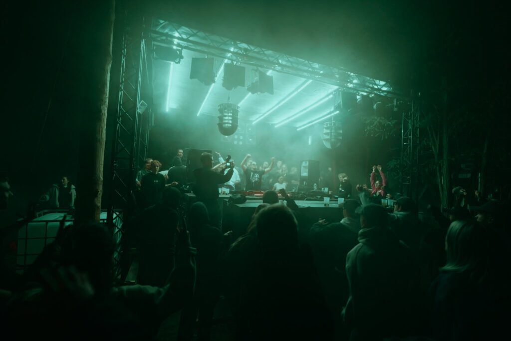 fhainest: „Aufwand und Nutzen passen bei einem Festival besser zusammen als im Club”