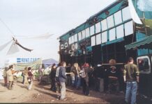 Frankreich: Regierung verschärft Kurs gegen illegale Raves Pariser Freetek-Rave im Jahr 2005 (Foto: ZigZageur/Wiki Commons)