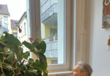 Dynamo Dreesen und sein Label Acido: Freakiness mit dem höchsten musikalischen Anspruch Dynamo Dreesen bei sich im Heim-Studio (Foto: Michael Sarvi)