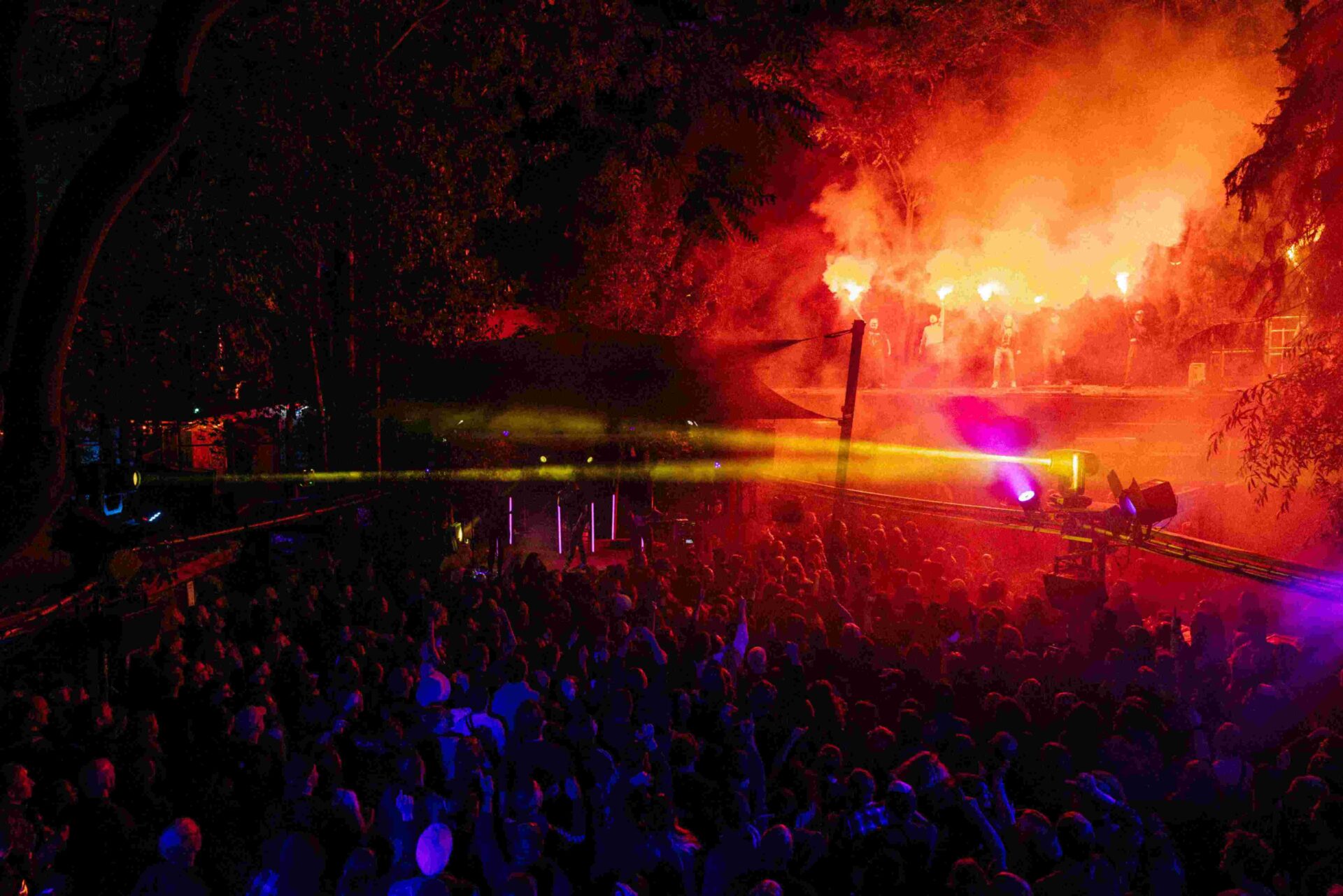 Ein Konzert im ://about blank (Foto: Bastian Bochinski)