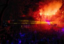 Flo Paloma und Sulu Martini über 16 Jahre ://about blank: „Wir wollen mehr als einfach nur gut drauf sein” Ein Konzert im ://about blank (Foto: Bastian Bochinski)