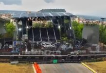 Extremwetter: Unwetter lässt Festivalbühne in Neapel einstürzen