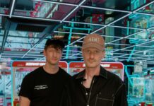 Gestalter Dominik Keller & Jonas Huhn: „Das Tempo der Clubszene führt dazu, dass man Entscheidungen nicht totdenkt” Dominik Keller und Jonas Huhn (li.) haben den Flyer für die GROOVE-Party am 16. August 2026 gestaltet.
