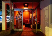 39 Prozent der Berliner Clubs machen Verluste: Clubcommission legt Studie zur Berliner Clubkultur vor Das Beate Uwe in Mitte ist einer der 181 Clubs und Veranstaltungsorte, die in der Berliner Clubcommission vertreten sind (Foto: Beate Uwe/ Google)